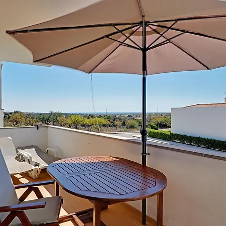 Apartment Secret Garden 1 And Pool By Homing