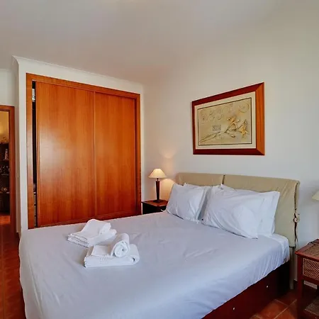 Secret Garden 1 And Pool By Homing Apartment Pêra