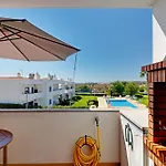 Apartamento Secret Garden 1&pool By Homing *